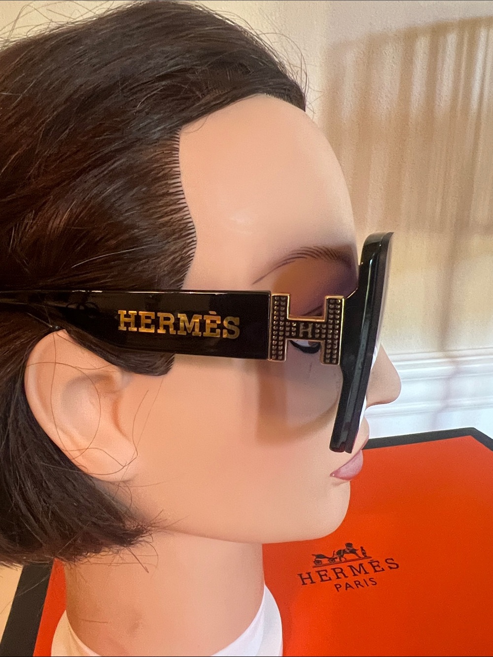 BRAND NEW Hermès Black Oversized Sunglasses with Gold Logo Trim